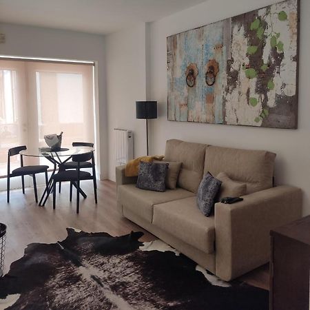 ビアナドカステロCasa Viela Cegaアパートメント エクステリア 写真
