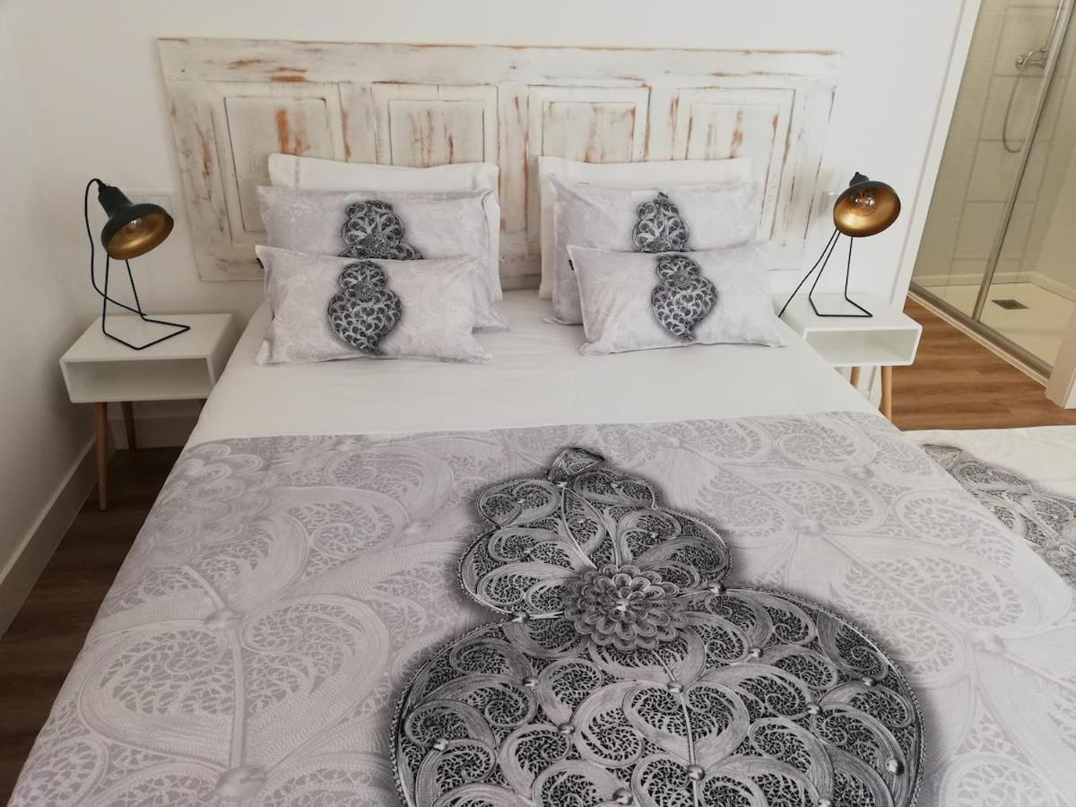 ビアナドカステロCasa Viela Cegaアパートメント エクステリア 写真